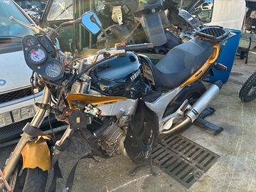 YAMAHA 4TX TOM 85D MOTORE YAMAHA 4TX CIL 849 KW 59