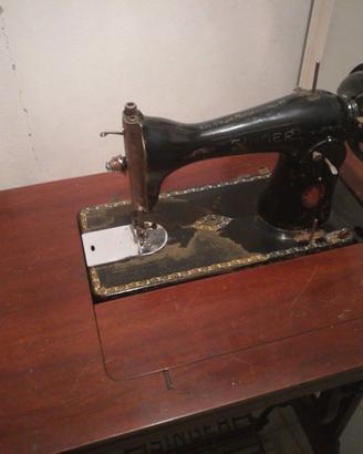 macchina da cucire Singer Ann 60
