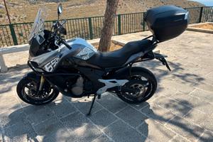 Mt650 cfmoto Praticamente nuova