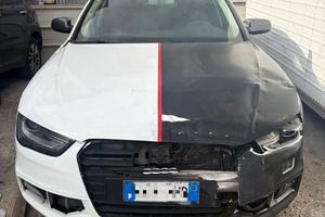 Audi a4 2.0 automatica incidentata