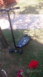 Monopattino OXELO 4 ruote