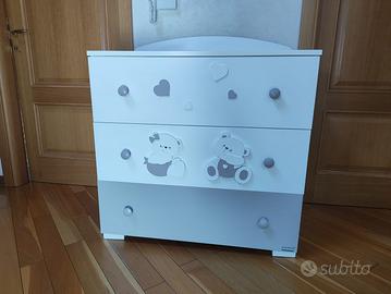 Cassettiera Erbesi Orsetti in Legno