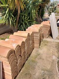 Tegole coppi siciliani e soglie in marmo botticino