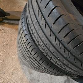 Gomme 225 40 19 Pirelli Powergy estive