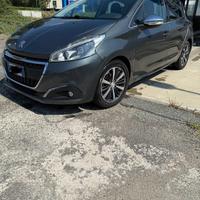 Peugeout 208 Allure, Diesel 1.6 Blue HDi