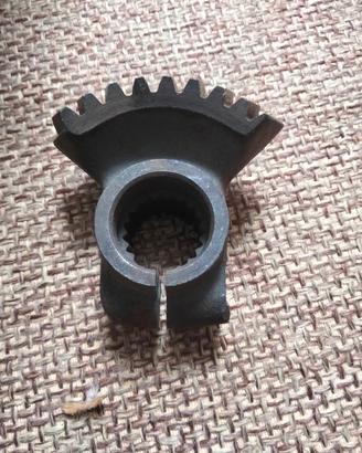 ingranaggio avviamento 9 denti lambretta