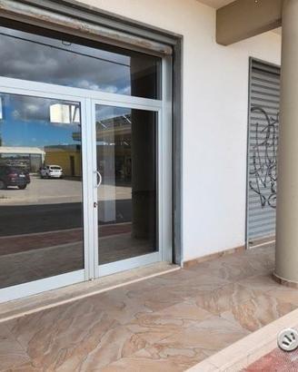 Locale commerciale 234mq