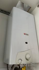Scaldabagno a gas istantaneo