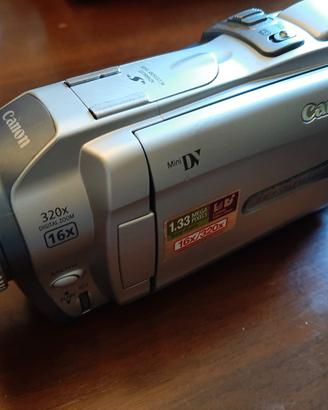 Videocamera Canon MVX100i