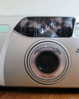 YASHICA ZOOMATE 70Z