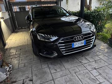 audi a4 MHEV 40 TDI avant Business 2022