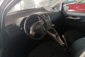 Toyota Auris 1.4 D-4D 3 porte