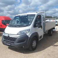 Fiat Ducato cassone fisso con pedana