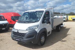 Fiat Ducato cassone fisso con pedana