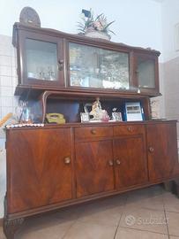 Credenza antica del 900 completamente restaurata