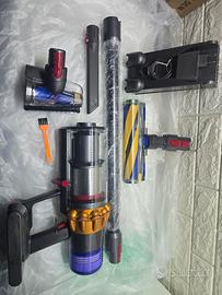 scopa elettrica dyson v15 detec absolute Nuova!