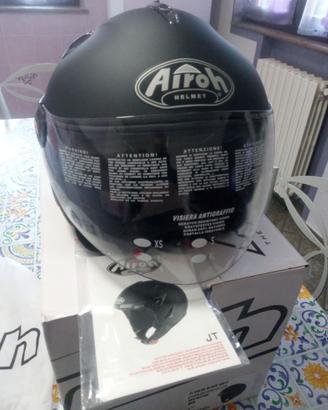 Casco moto Airoh