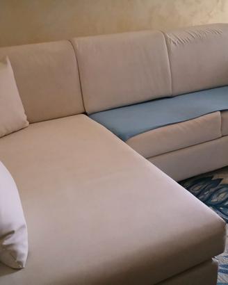 DIVANO LETTO CON CASSETTONE 