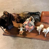 Presepe, natività, lavandaia, pescatore a motore