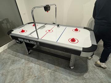Air hockey