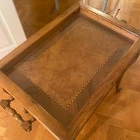 Carrello in legno con ruote