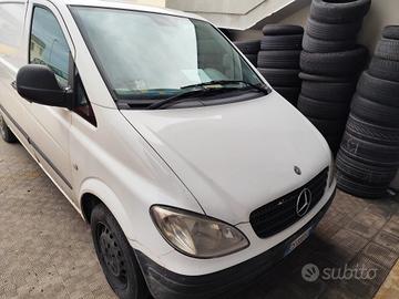 Mercedes Vito 