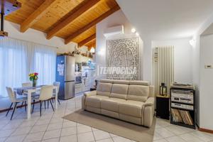 Luminoso quadrilocale su due livelli