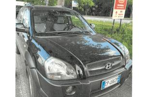 HYUNDAI TUCSON 4X4