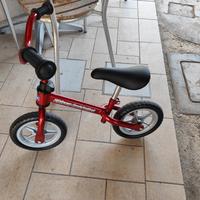 bici da bambino/a a spinta della Chicco