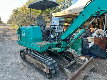 Escavatore Komatsu PC 25