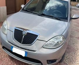 Lancia ypsilon 2009 motore 1.3 cavalli 75