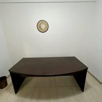 Scrivania larga come nuova