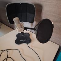 Microfono per registrarsi da casa