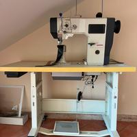 Macchina da cucire professionale