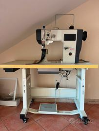 Macchina da cucire professionale