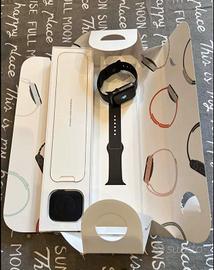 Apple Watch Series 8 GPS, 41mm + Cinturino Omaggio
