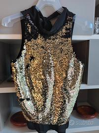 Top con paillettes nuovo.