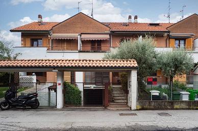 Villetta a schiera di 113 m² con 4 locali e box au