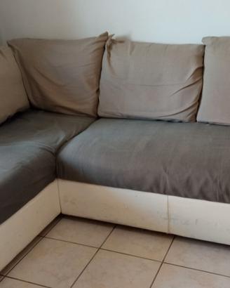 Divano letto e contenitore