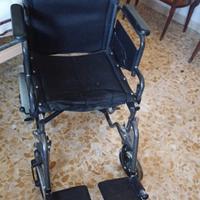 Carrozzina per anziani