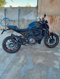 Ducati Monster 937