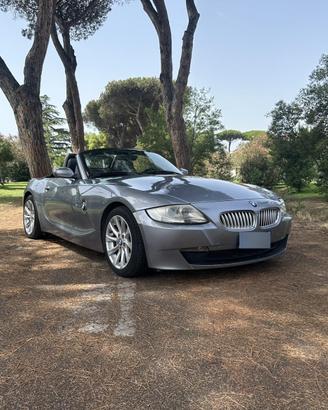 BMW Z4 3.0 Si Manuale