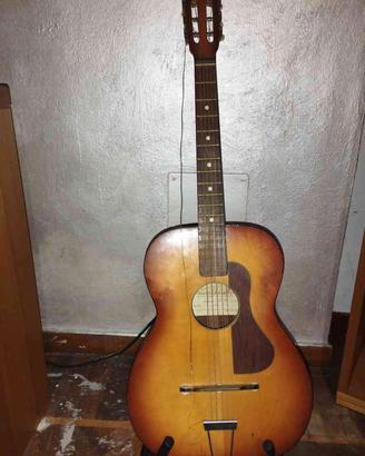 chitarra crucianelli del 67