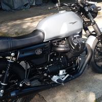 moto Guzzi v7 tre stone
