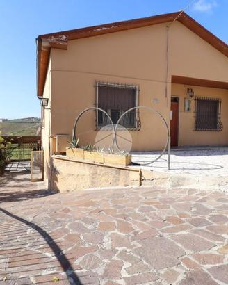 CASA INDIPENDENTE A MOSCIANO SANT'ANGELO