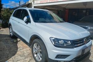 Volkswagen Tiguan 2.0 TDI SCR Business BlueMotion 