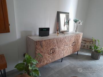 Credenza