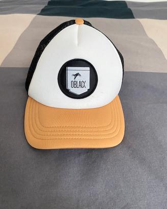 Cappello oblak