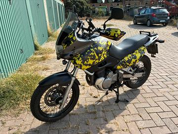 SUZUKI XF FREEWIND 650