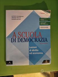 Libro superiori   A scuola di democrazia